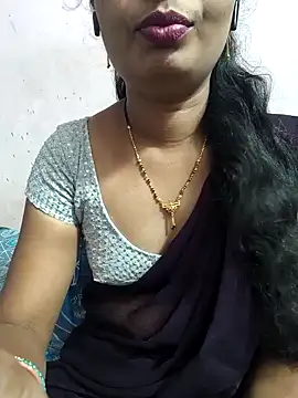 Snapshot of tina_rosy chatting on December 1, 5:13 pm tina rosy online show from December 1, 5:13 pm