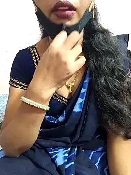 Snapshot of tina_rosy chatting on December 5, 4:44 pm tina rosy online show from December 5, 4:44 pm