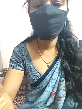 Snapshot of tina_rosy chatting on December 13, 9:20 pm tina rosy online show from December 13, 9:20 pm