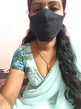 Snapshot of tina_rosy chatting on December 16, 6:05 pm tina rosy online show from December 16, 6:05 pm