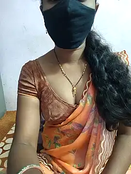 Snapshot of tina_rosy chatting on January 4, 5:47 pm tina rosy online show from January 4, 5:47 pm