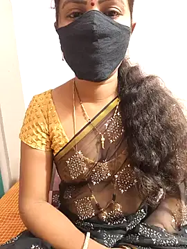 Snapshot of tina_rosy chatting on January 5, 4:38 pm tina rosy online show from January 5, 4:38 pm