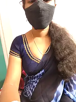 Snapshot of tina_rosy chatting on January 19, 6:32 pm tina rosy online show from January 19, 6:32 pm