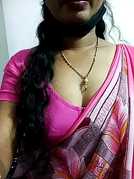 Snapshot of tina_rosy chatting on February 4, 9:31 pm tina rosy online show from February 4, 9:31 pm