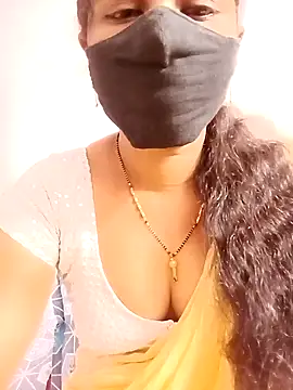 Snapshot of tina_rosy chatting on February 5, 6:48 pm tina rosy online show from February 5, 6:48 pm