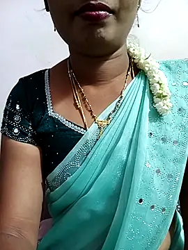 Snapshot of tina_rosy chatting on March 9, 7:15 pm tina rosy online show from March 9, 7:15 pm