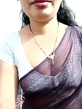 Snapshot of tina_rosy chatting on March 20, 5:58 pm tina rosy online show from March 20, 5:58 pm