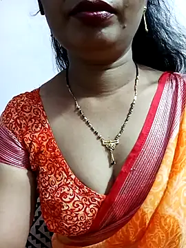 Snapshot of tina_rosy chatting on March 21, 6:07 pm tina rosy online show from March 21, 6:07 pm