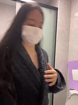 Snapshot of Claire_xixi1 chatting on March 18, 1:09 pm Claire xixi1 online show from March 18, 1:09 pm