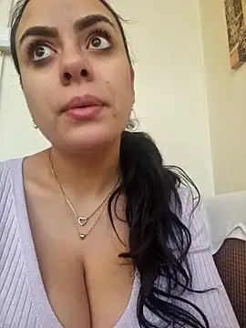 ElyzaIbarra online show from February 13, 5:58 am