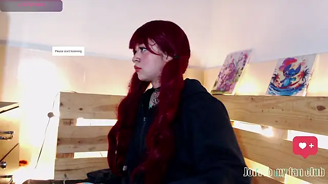 Bitsy Messy online show from November 26, 12:33 am