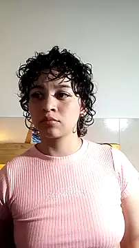 Bitsy Messy online show from December 14, 6:08 am