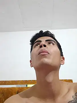 Velk hot online show from December 21, 9:15 pm