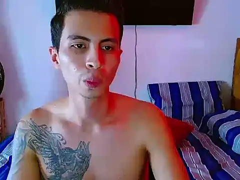 Snapshot of Velk_hot chatting on May 25, 7:42 pm Velk hot online show from May 25, 7:42 pm