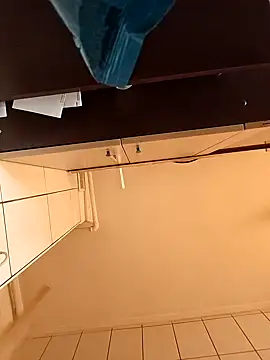 vulpe8400 online show from October 11, 6:23 am