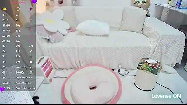 Feifei-cn online show from January 13, 12:38 am