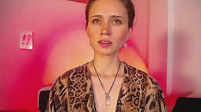 Snapshot of fulfill_fantasies1 chatting on February 3, 5:29 am fulfill fantasies1 online show from February 3, 5:29 am