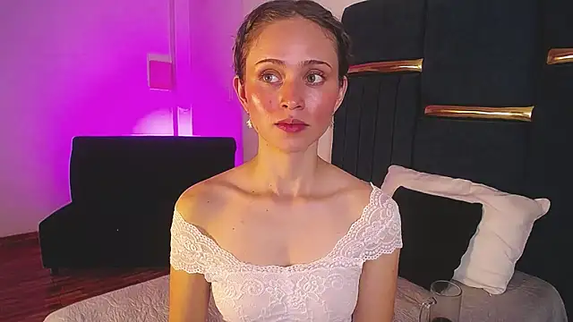 Snapshot of fulfill_fantasies1 chatting on February 9, 9:05 am fulfill fantasies1 online show from February 9, 9:05 am
