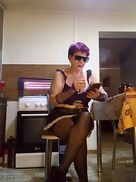 Ely Elenita online show from November 25, 10:15 am