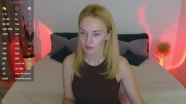 Snapshot of AlisssaRose chatting on November 6, 10:54 pm AlisssaRose online show from November 6, 10:54 pm