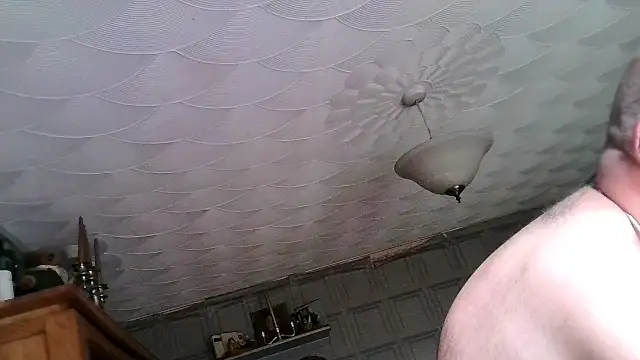 Adamdaddybear online show from February 17, 10:18 am