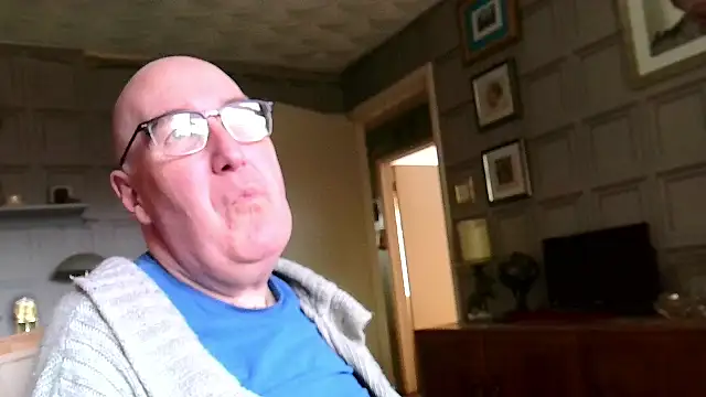 Adamdaddybear online show from March 9, 1:59 pm