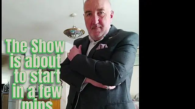 Adamdaddybear online show from March 5, 8:21 am