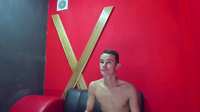 Snapshot of dirty_couple22 chatting on February 4, 1:16 pm dirty couple22 online show from February 4, 1:16 pm