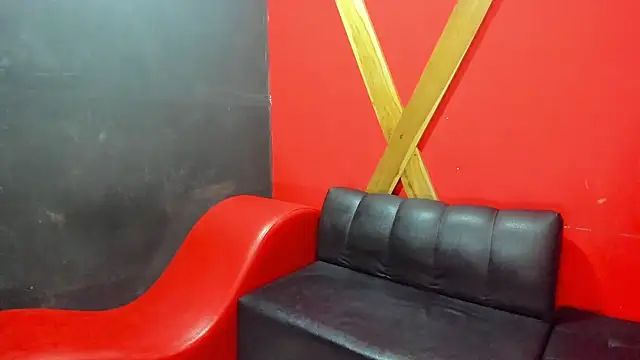 Snapshot of dirty_couple22 chatting on March 1, 1:29 pm dirty couple22 online show from March 1, 1:29 pm