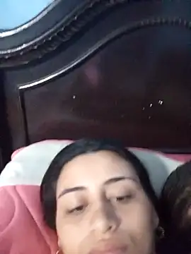 Snapshot of dirty_couple22 chatting on September 21, 11:34 am dirty couple22 online show from September 21, 11:34 am