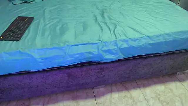 Snapshot of dirty_couple22 chatting on November 30, 1:59 pm dirty couple22 online show from November 30, 1:59 pm