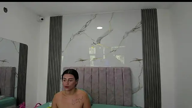 Snapshot of dirty_couple22 chatting on June 18, 2:43 pm dirty couple22 online show from June 18, 2:43 pm