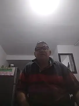 Snapshot of catatunboculion chatting on January 11, 10:31 am catatunboculion online show from January 11, 10:31 am