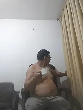 Snapshot of catatunboculion chatting on February 4, 9:15 am catatunboculion online show from February 4, 9:15 am