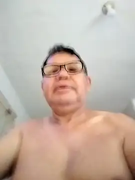 Snapshot of catatunboculion chatting on February 16, 11:39 am catatunboculion online show from February 16, 11:39 am