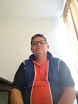 Snapshot of catatunboculion chatting on February 21, 11:33 am catatunboculion online show from February 21, 11:33 am