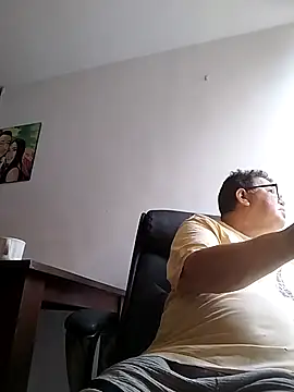 Snapshot of catatunboculion chatting on February 22, 12:04 pm catatunboculion online show from February 22, 12:04 pm