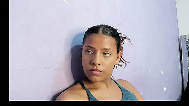 Snapshot of ReisheII_Andersom chatting on December 20, 12:40 am ReisheII Andersom online show from December 20, 12:40 am