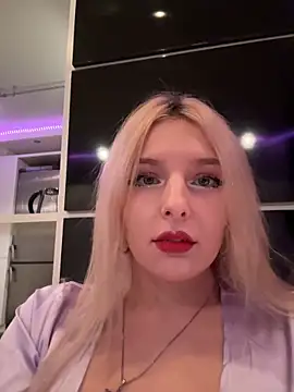 Snapshot of XMelissaX chatting on October 10, 7:24 pm XMelissaX online show from October 10, 7:24 pm