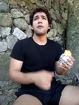 Snapshot of FreyrStyle chatting on December 11, 2:11 pm FreyrStyle online show from December 11, 2:11 pm