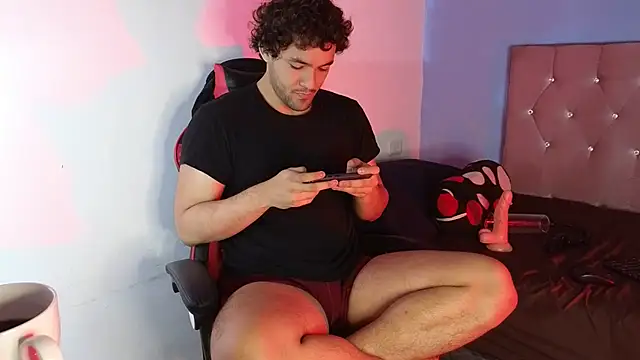 Snapshot of FreyrStyle chatting on January 9, 4:49 pm FreyrStyle online show from January 9, 4:49 pm