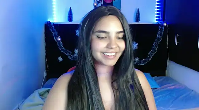 Snapshot of Miapeyton chatting on December 4, 6:17 pm Miapeyton online show from December 4, 6:17 pm