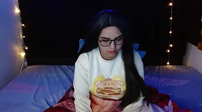 Snapshot of Miapeyton chatting on January 22, 11:34 am Miapeyton online show from January 22, 11:34 am