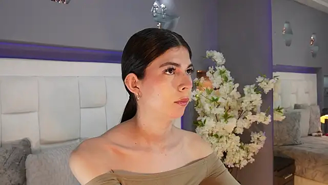 CuteAri online show from January 10, 8:43 pm