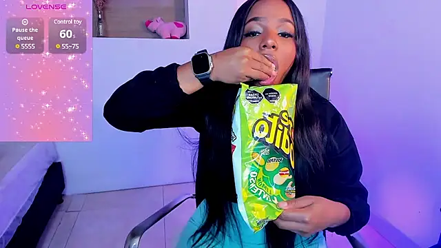 IvyBliss8 online show from February 18, 11:55 am