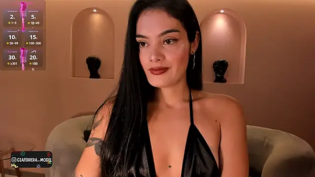 Snapshot of GiaFerrara chatting on February 16, 11:16 pm GiaFerrara online show from February 16, 11:16 pm