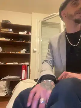 Rebeu313 online show from March 15, 4:18 am