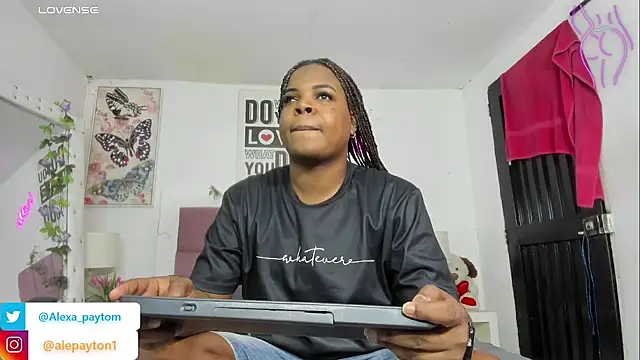 Snapshot of Alexa_paytom1 chatting on January 7, 8:52 pm Alexa paytom1 online show from January 7, 8:52 pm