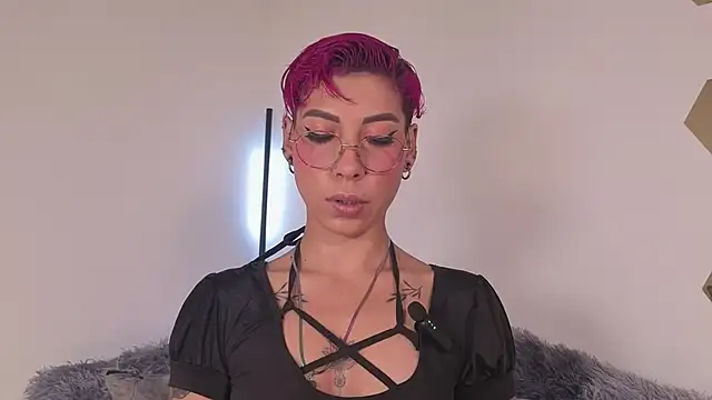 MiaMorgan  online show from November 24, 1:22 pm