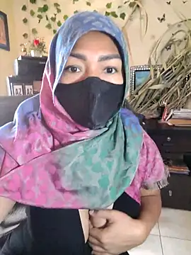 Snapshot of NAJWA-ARAB chatting on December 2, 2:41 pm NAJWA-ARAB online show from December 2, 2:41 pm